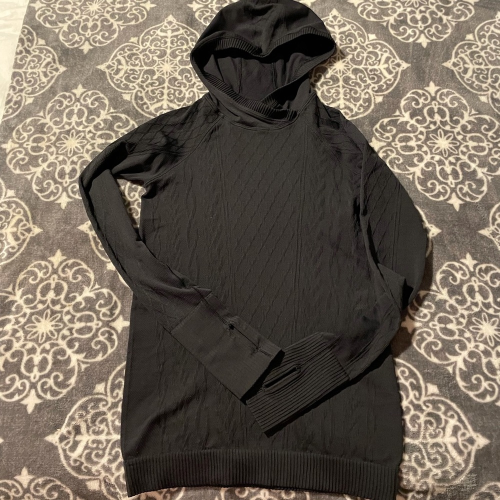 Lululemon long sleeve hoodie